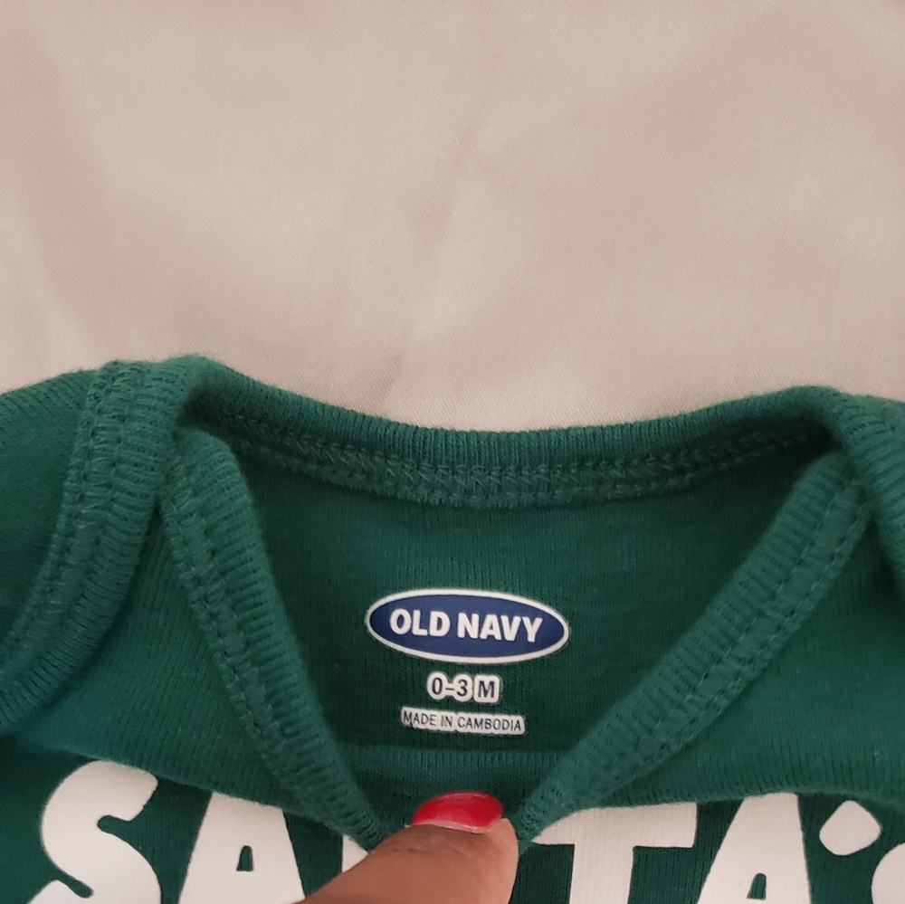 Christmas themed long sleeved Onesie - Picture 4 of 4